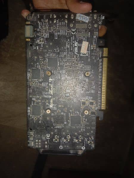 ASUS GTX 650ti Boost 2gb DDR5 192bit 10