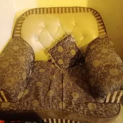 5 seater sofa for urgent sale