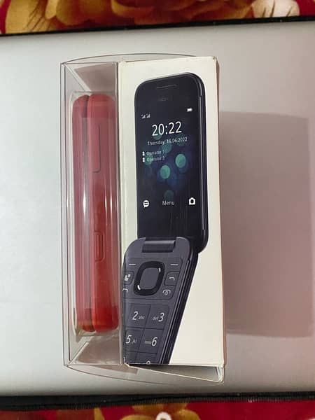 Nokia Flip 2660 (new) 3