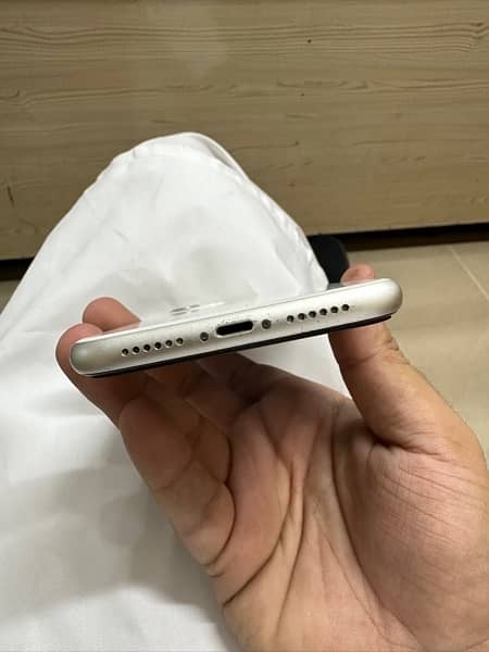 PTA APPROVED IPHONE 11 128 GB 1
