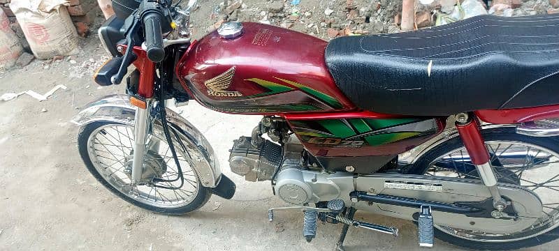 Honda cd70 by one hand used condition 10/10 6