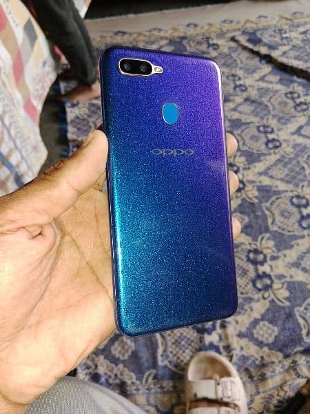 Oppo A5 3/32 home used urgent sale 3