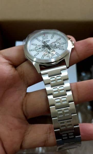 Casio watch /men watch /analogue wheel style watch 2