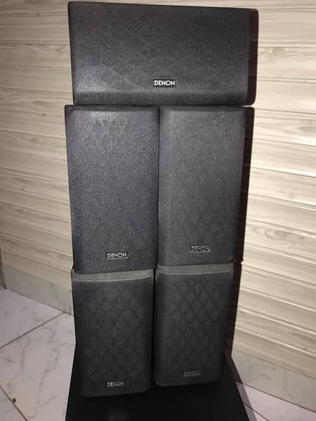 Denon 5.1 Speakers System 0