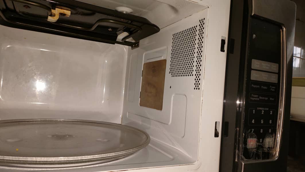 Microwave oven dawlance 7