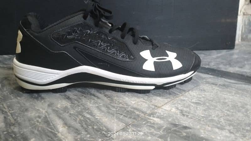 Under armour men's ua ignite low steel cleats SIZE-11 football shoes 0
