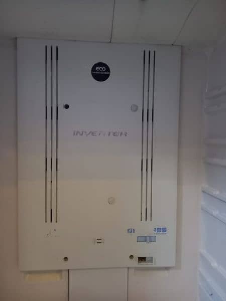 Hitachi non frost Refrigerator 5
