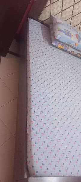 4ft x 6ft single bed with 4" durafoam mattress 1