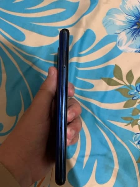Poco X3 pro | 8 256Gb | Blue clr only back changed but original back c 4