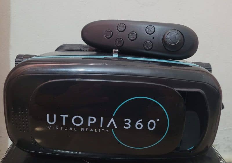 utopia 360 VR headset 0