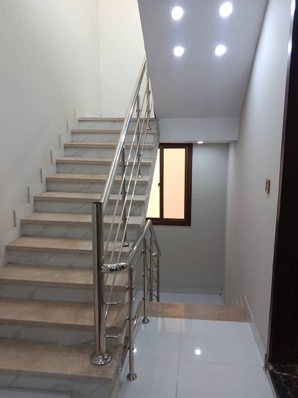 400 Square Yards House For Sale In Gulistan-E-Jauhar Block 12 23