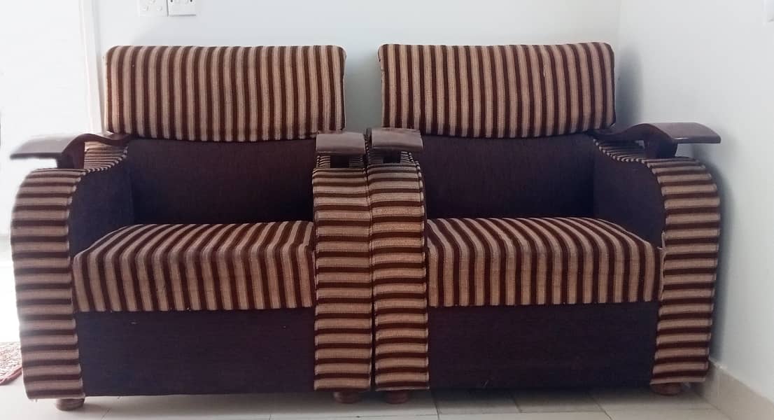 Sofa / 5 seater / brown / wooden / sofa set / molty foam 1