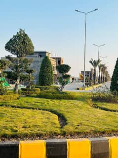 5 Marla Plot For Sale Reasonable Price as per your Budget In Park View City Lahore 0