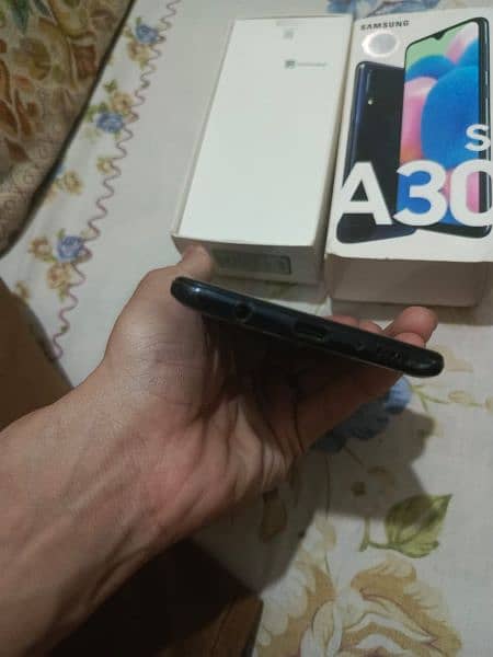 Samsung A30s (4/64) ram with box  pta proved condition 10/9 2