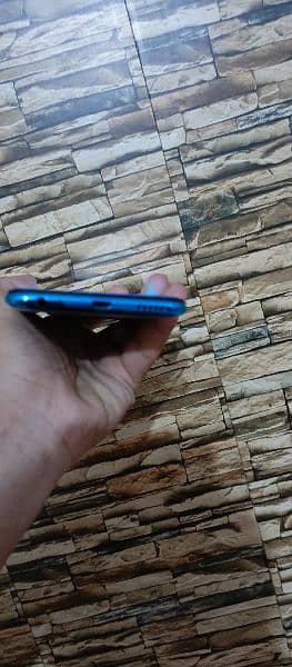 vivo v15 8/128 condition 10/8 charger aviable 5