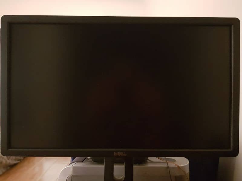 Dell 23 inch LED monitor available VGS & DVI 6