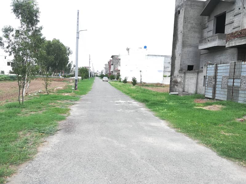 3 Marla Residential Plot Available on Instalments in Sher Alam Block SA Gardens Phase 2 Lahore 48