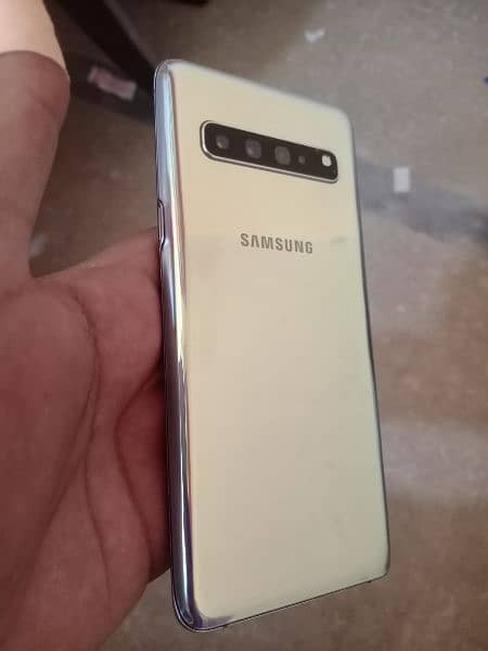 Samsung Galaxy S10 5G 256Gb 1