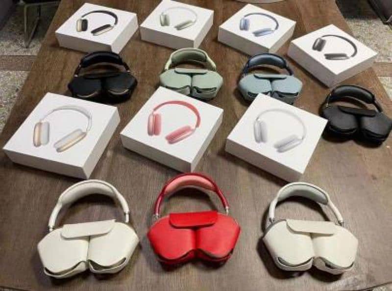 Airpod max ( with free delivery all across Pakistan) 2