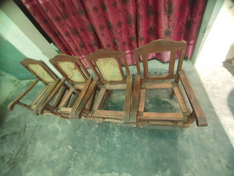 Chairs (only Repairing) 3