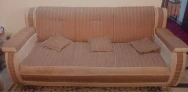 5 seter sofa set / 5 Seater luxury Comfortable Sofa with Free Cusions