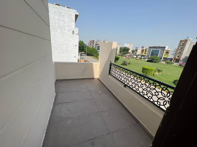 10 Marla house for Rent in Citi Housing Sialkot B Block 1