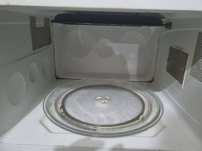 Microwave,  Best in condition 2