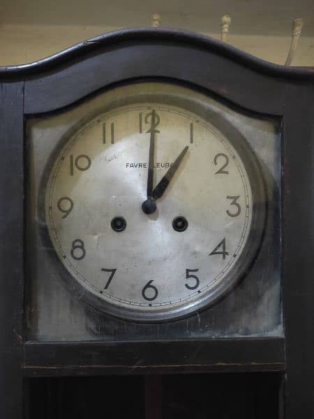 Anteaq old wall clock 5