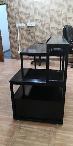 brand new table in valencia town Lahore