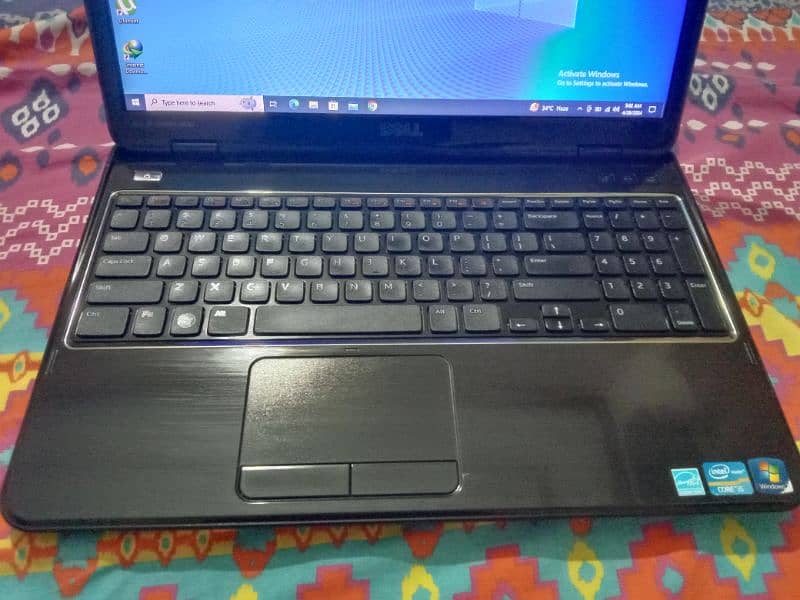 Dell inspiron N5110 0