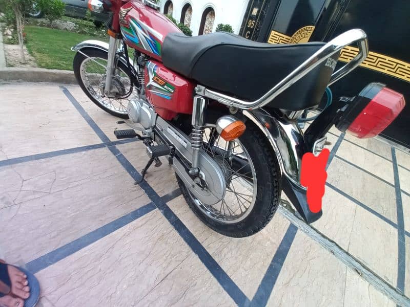 New conditions 125 honda for sale [serious customers can cantct only] 2