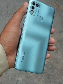 infinix hot11 play 4gb 64gb with charger