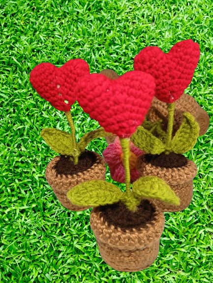 Christmas Red Heart Crochet Plant - Handmade Unique Ornaments sepcial 3