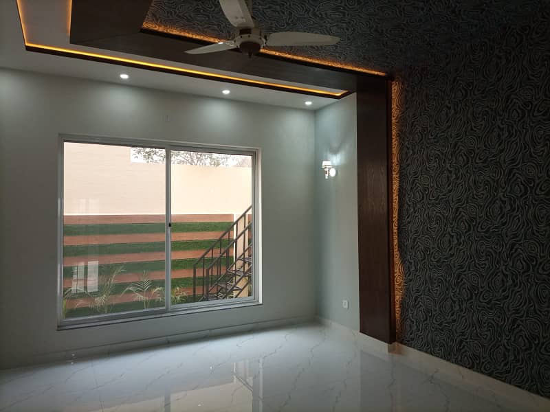 1 Kanal Facing Park Brand New Luxury House For SALE In Wapda Town 19