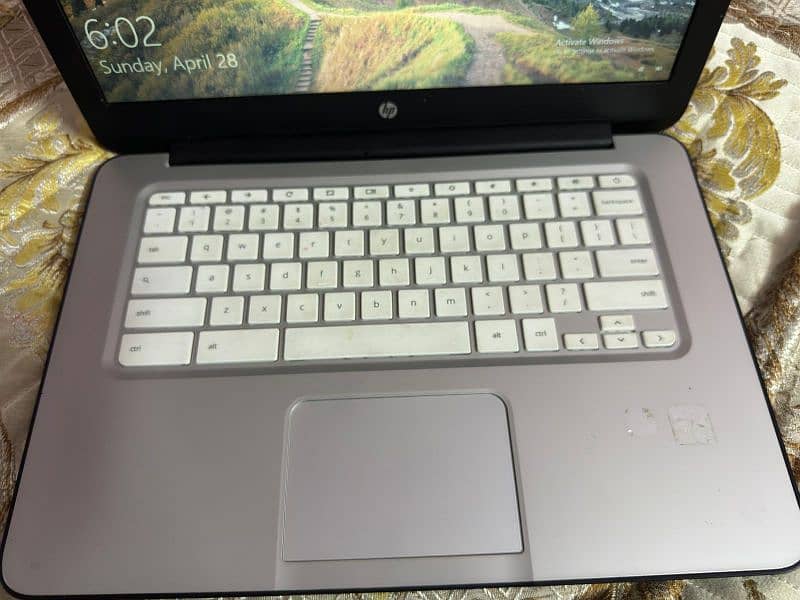 HP Chromebook 14 smb / 4GB ram 256 ssd 1