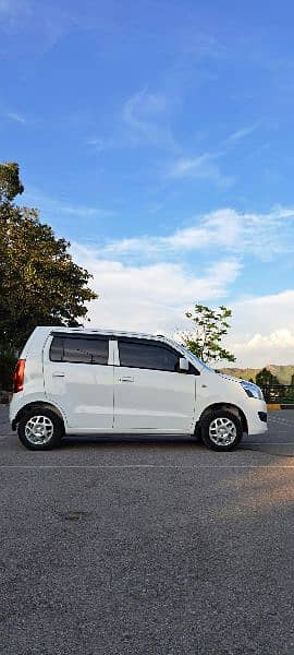 Suzuki wagon r Vxl 2022 for Sale 4