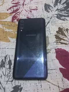 Samsung a30s Good condition 10 by 8 phone no 03709192770