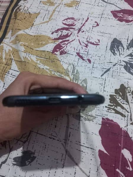 Samsung a30s Good condition 10 by 8 phone no 03709192770 3