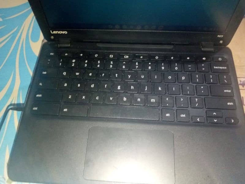 Lenovo Chromebook n23 play store supported 2