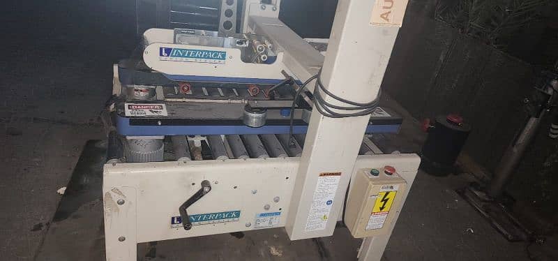 Carton tape machine/case sealer 19