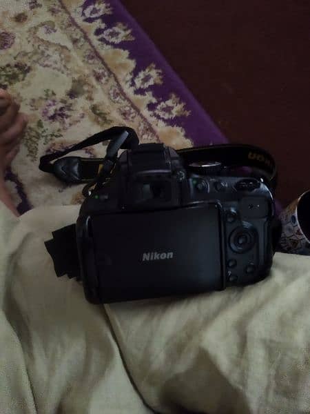 nikon D5100 with 70-300 lens 3