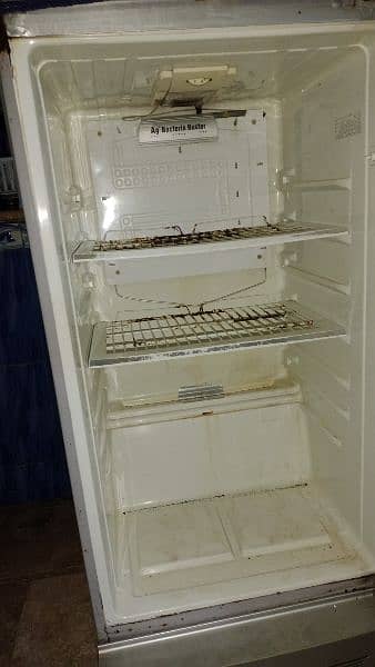 fridge for sell urgent 7