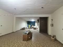 5.5 second floor Hall available for Rent in college Road Lahore