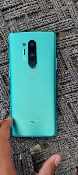 oneplus 8pro pta approved 8GB 256GB all ok only glass break 1