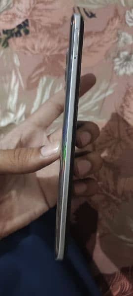 realme. 8 10by9 condition ha all ok ha only penal Chang ha. 6