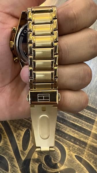 Tommy Hilfiger Men’s Gold Stainless Steel Blue Dia 4
