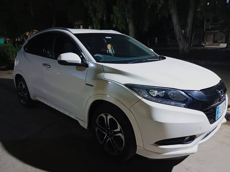 Honda Vezel 2015 1