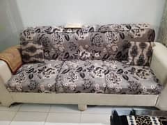 5 Seater Sofa Set in Karachi