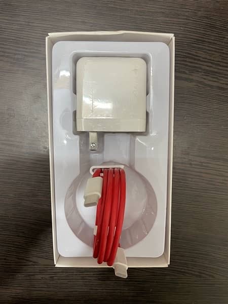 Oneplus 65 W charger 2