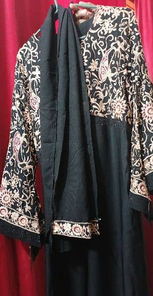 embroided abaya and scarf 3